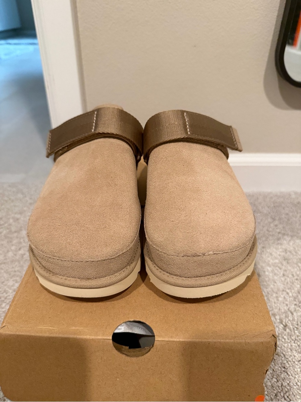 UGG Goldenstar Clog